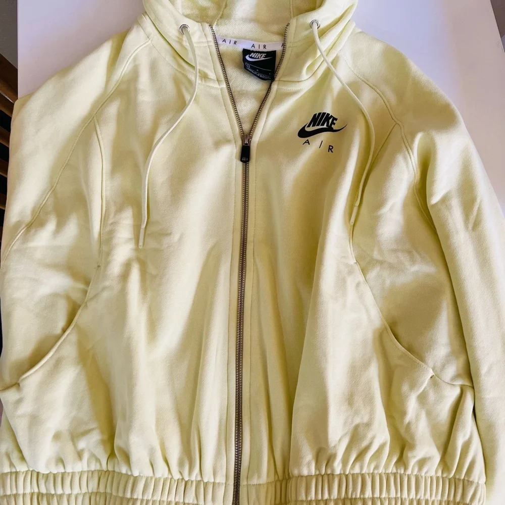 Nike air neon yellow FZ zip hoodie jacket L NWOT - Picture 2 of 4